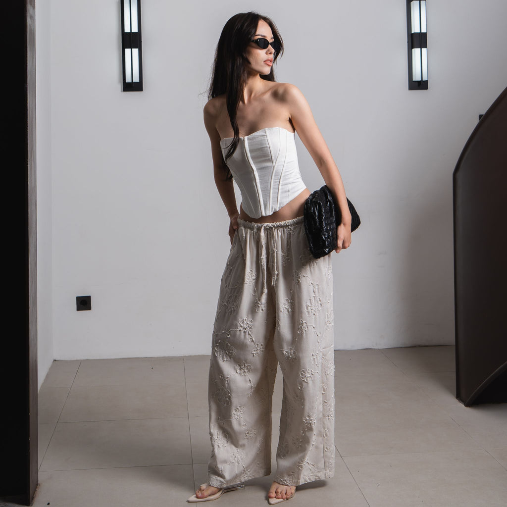 Yuna Embrodery Pants
