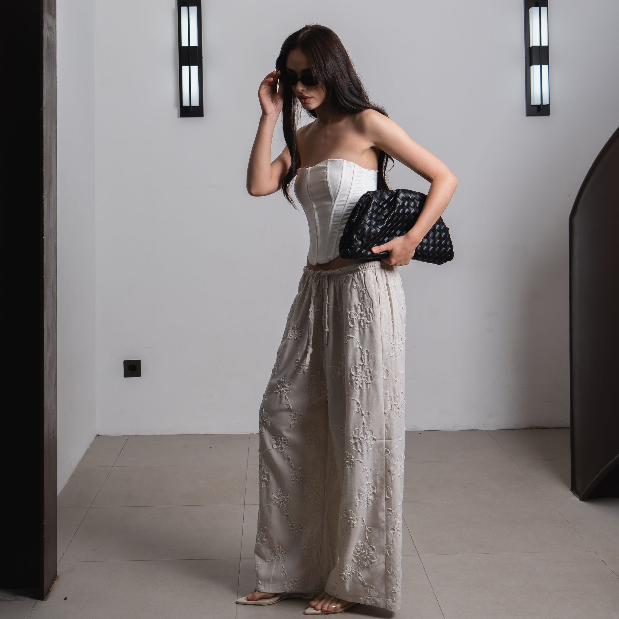 Yuna Embrodery Pants