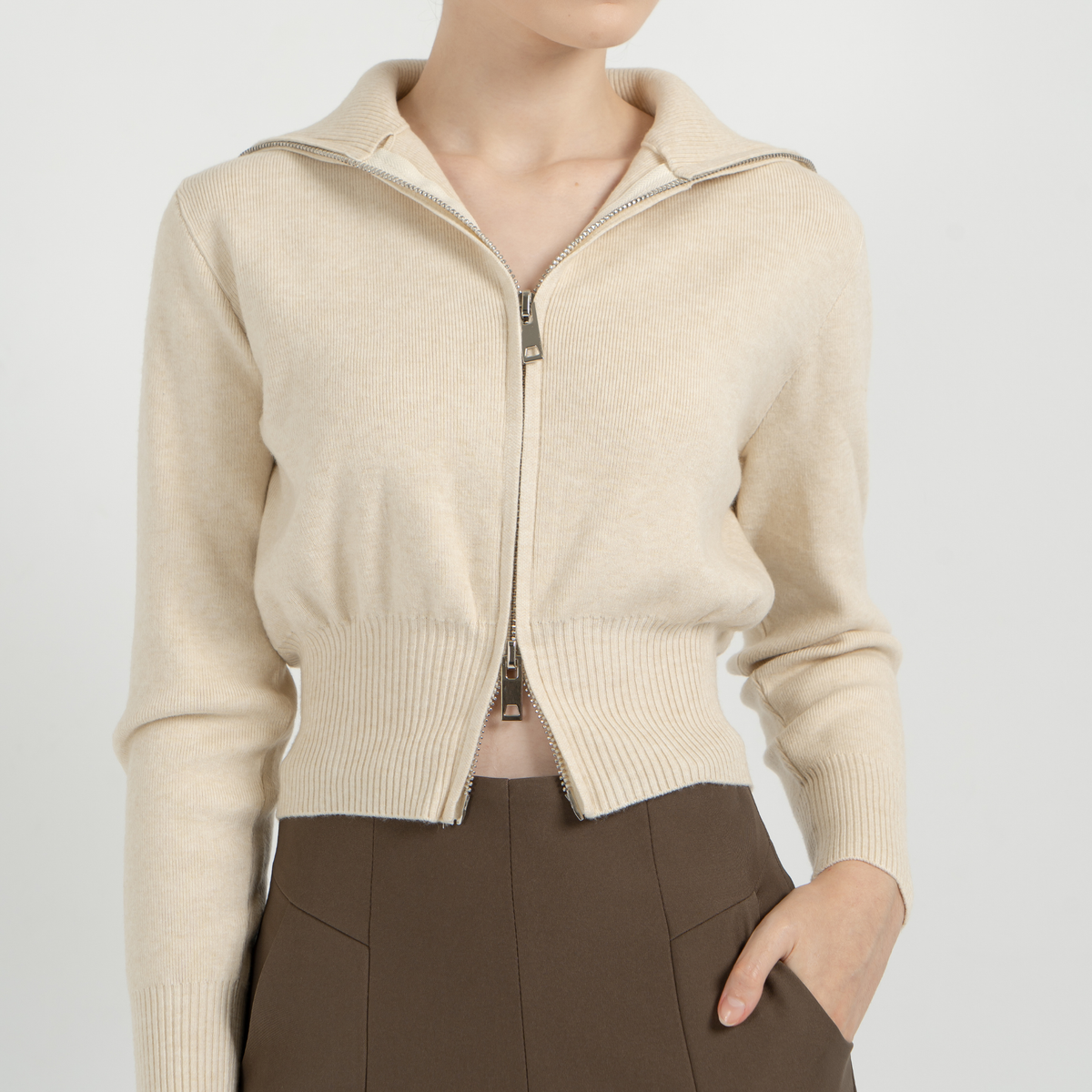 Airi Zipper Knit Top