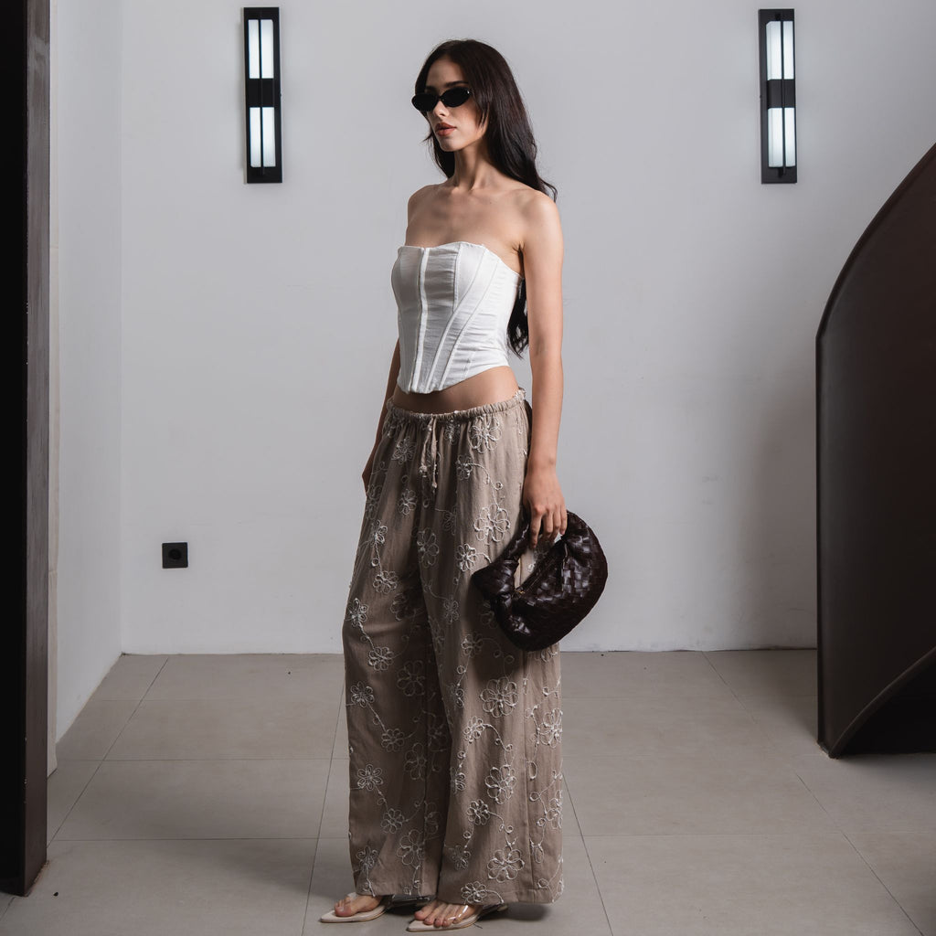 Yuna Embrodery Pants