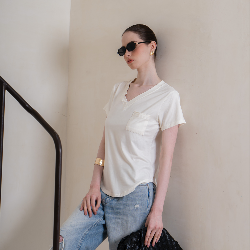 Nami Vneck Top