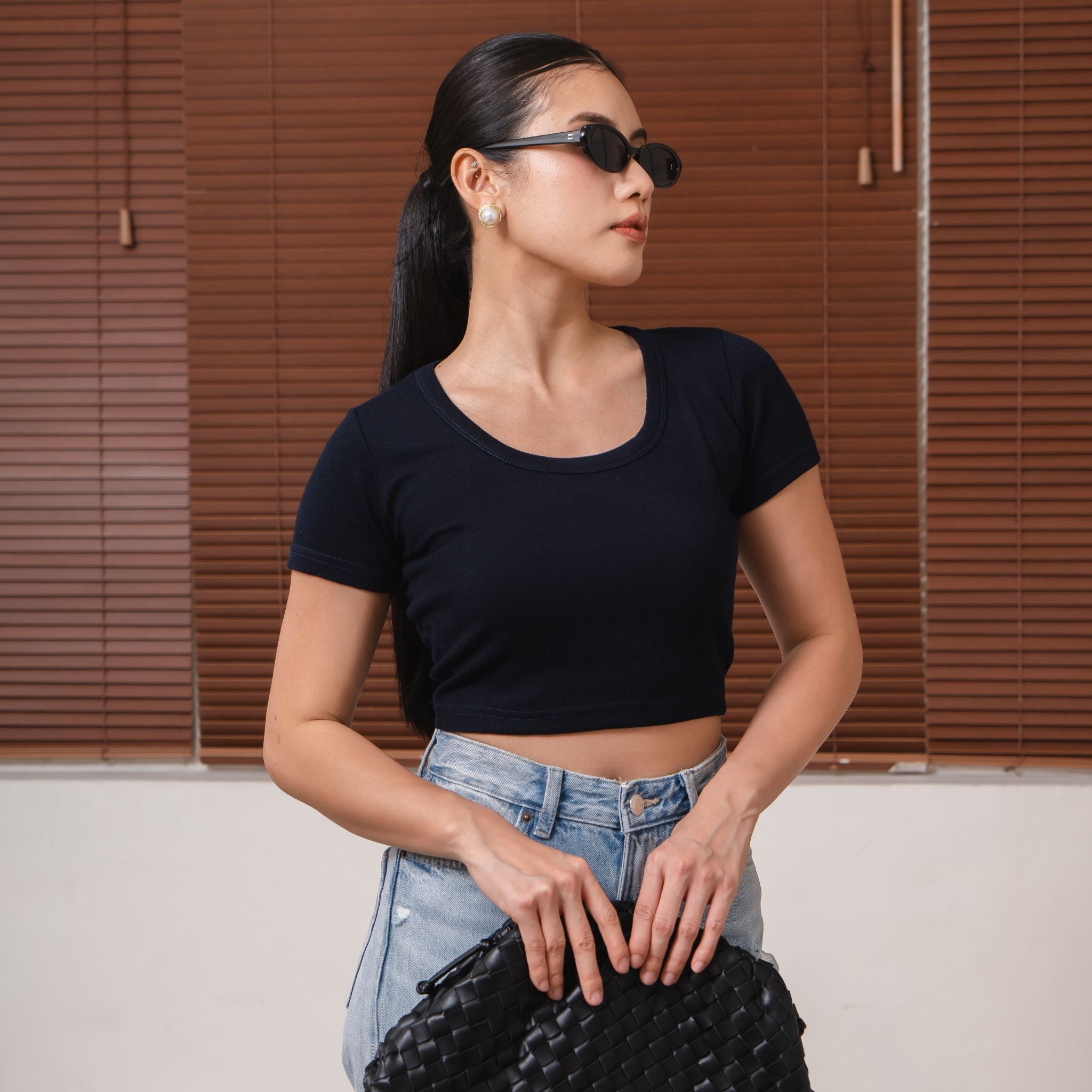 Aqilla Uneck Top