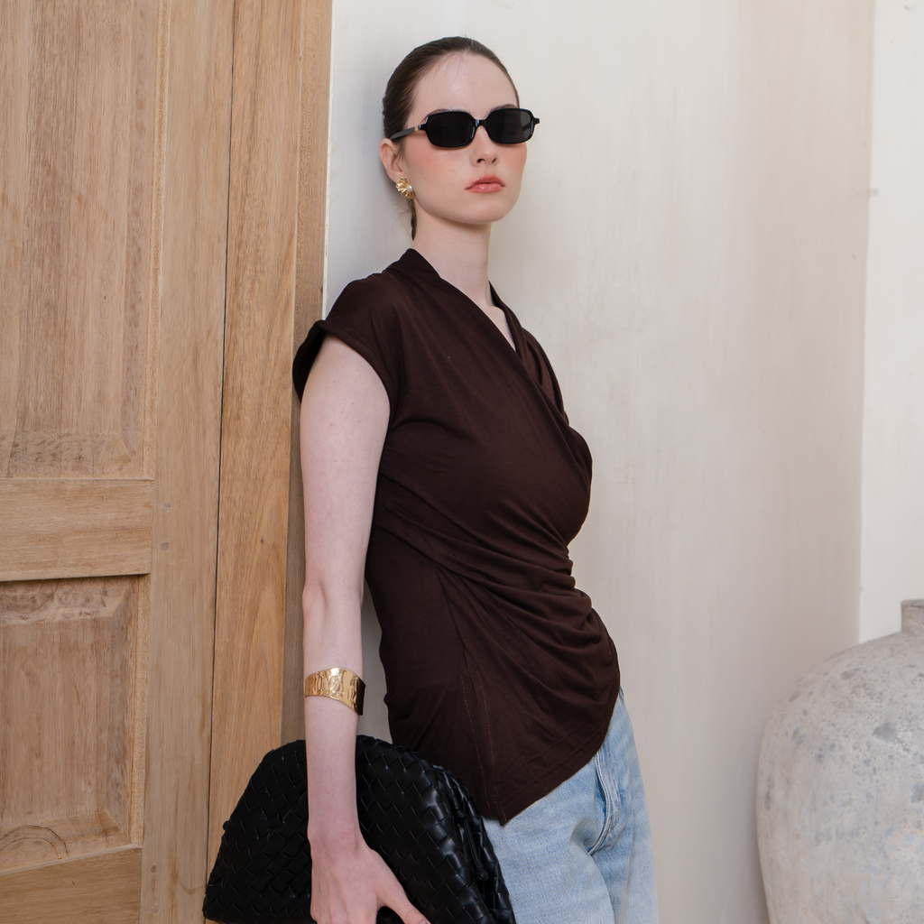 Anya Top