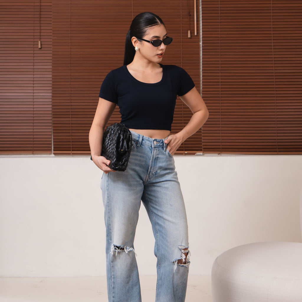 Aqilla Uneck Top