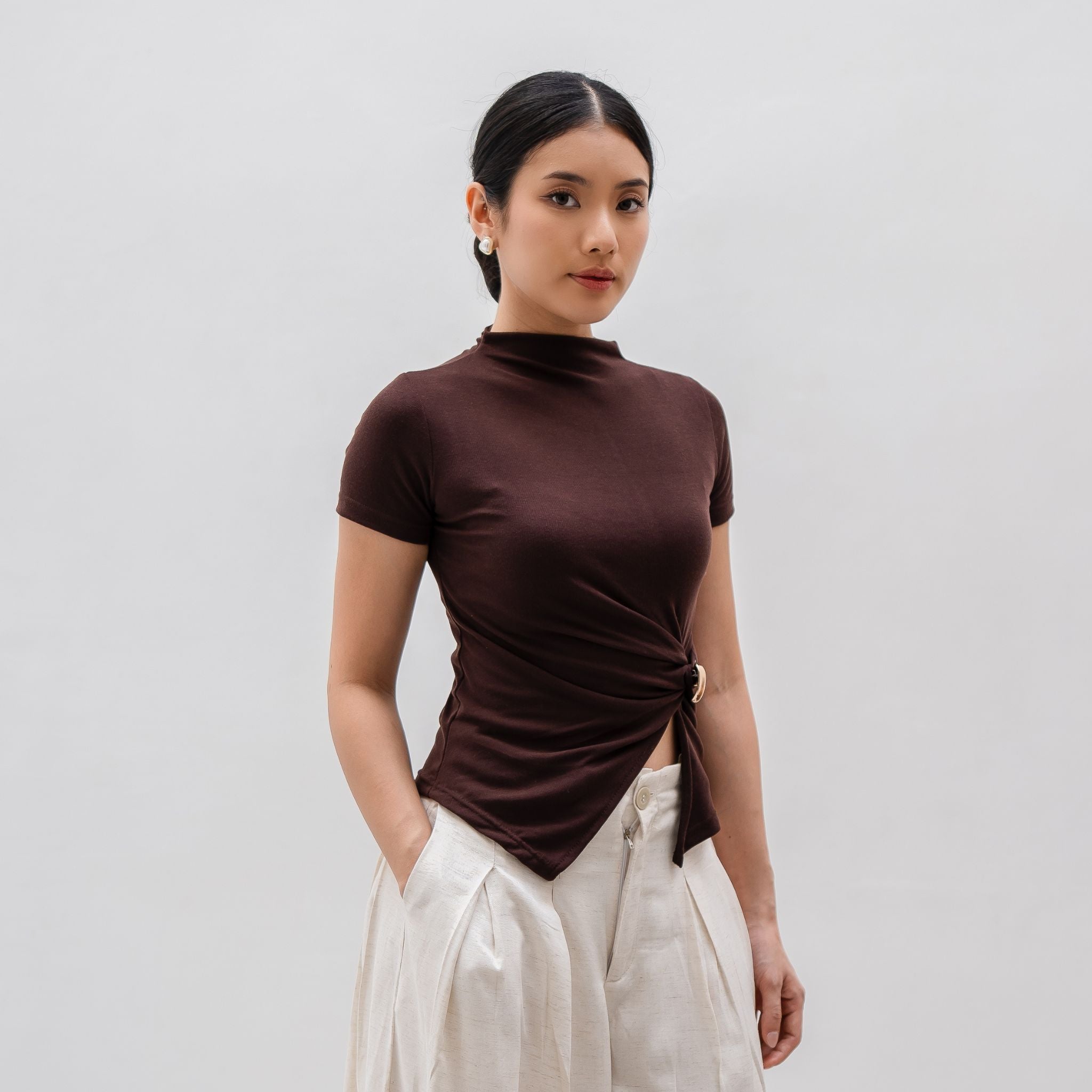 Lyra Turtle Neck Atasan Wanita