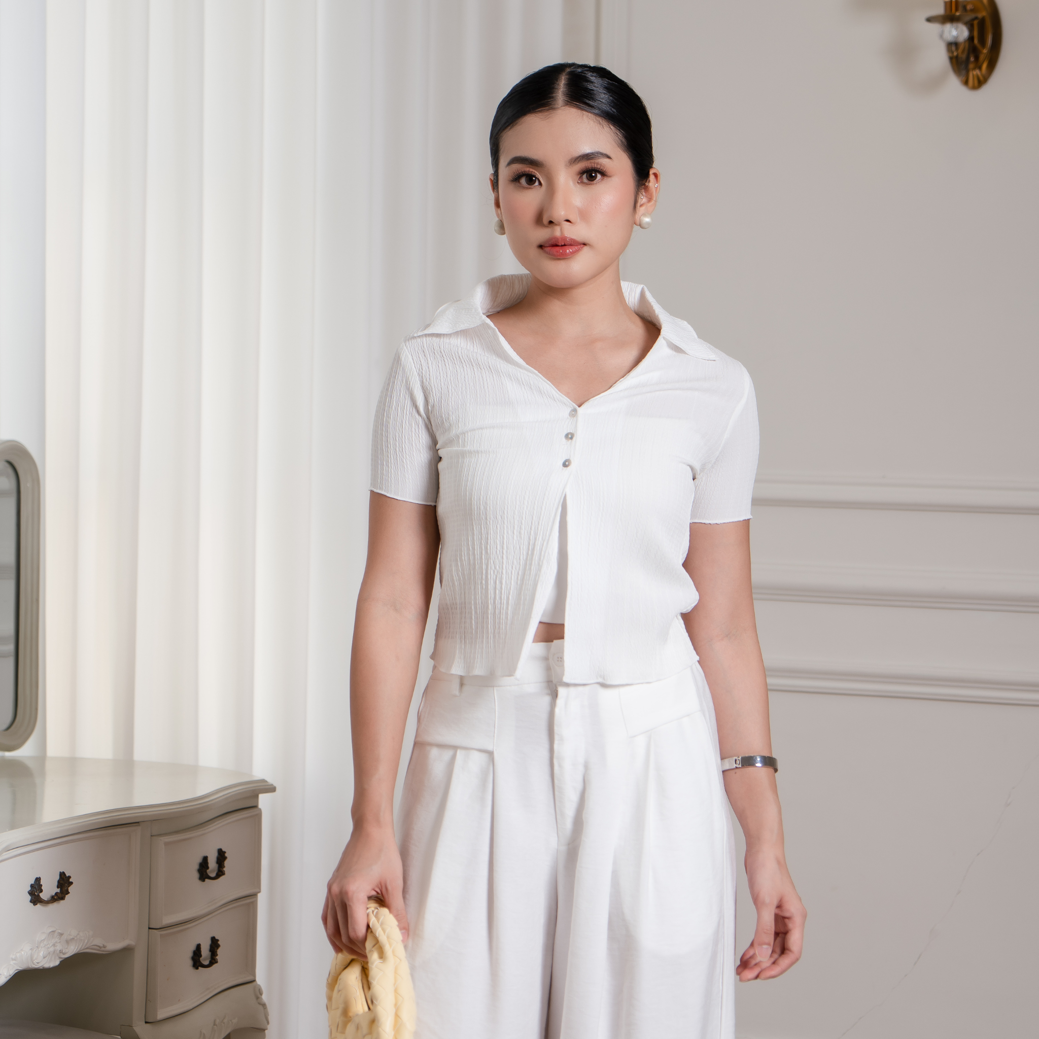 Ellie Vneck Top