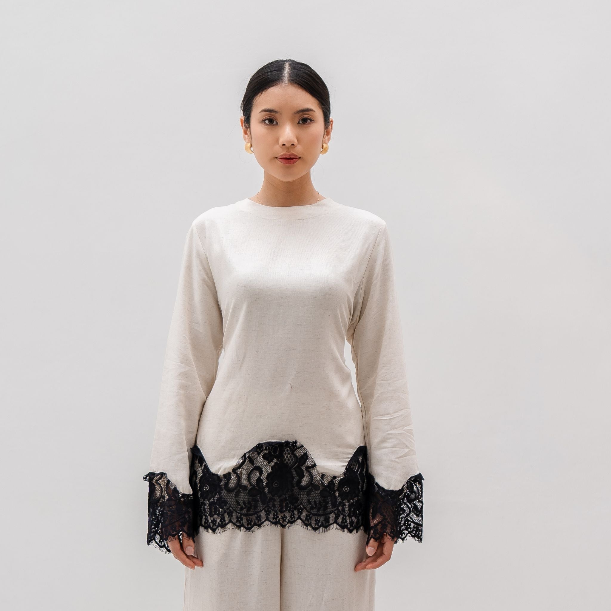 Verra Lace Longsleeve Top Linen