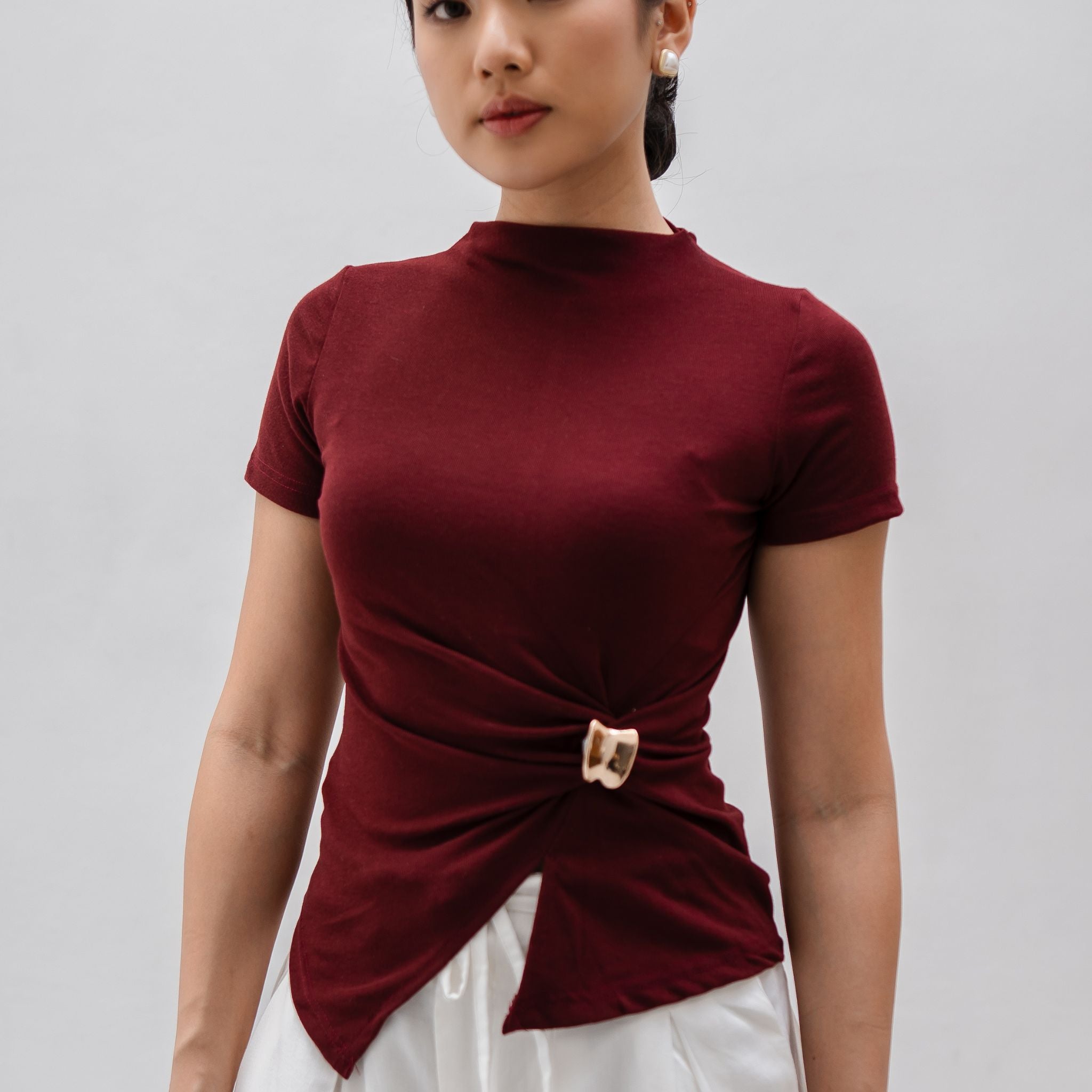 Lyra Turtle Neck Atasan Wanita