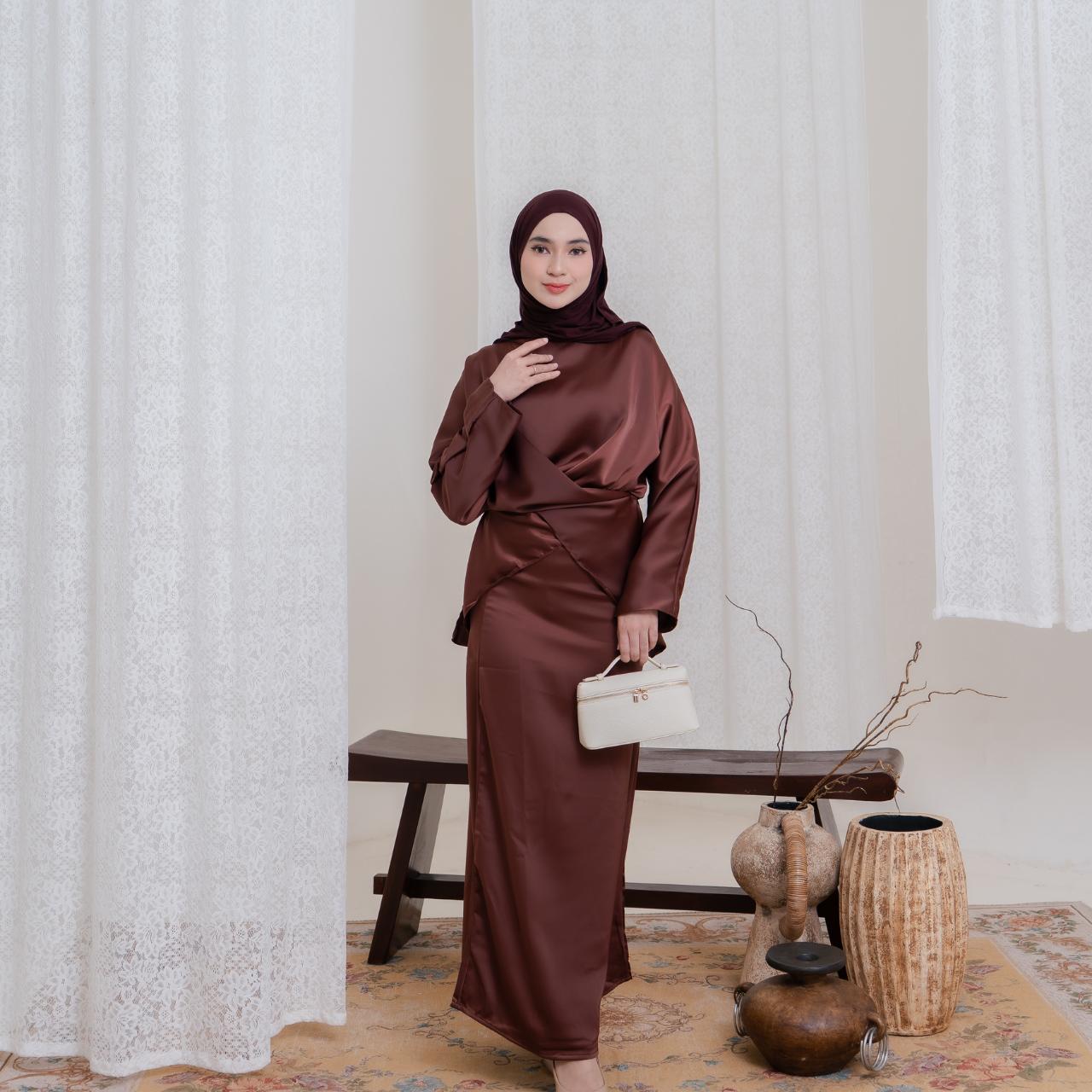 Luna Silk Skirt