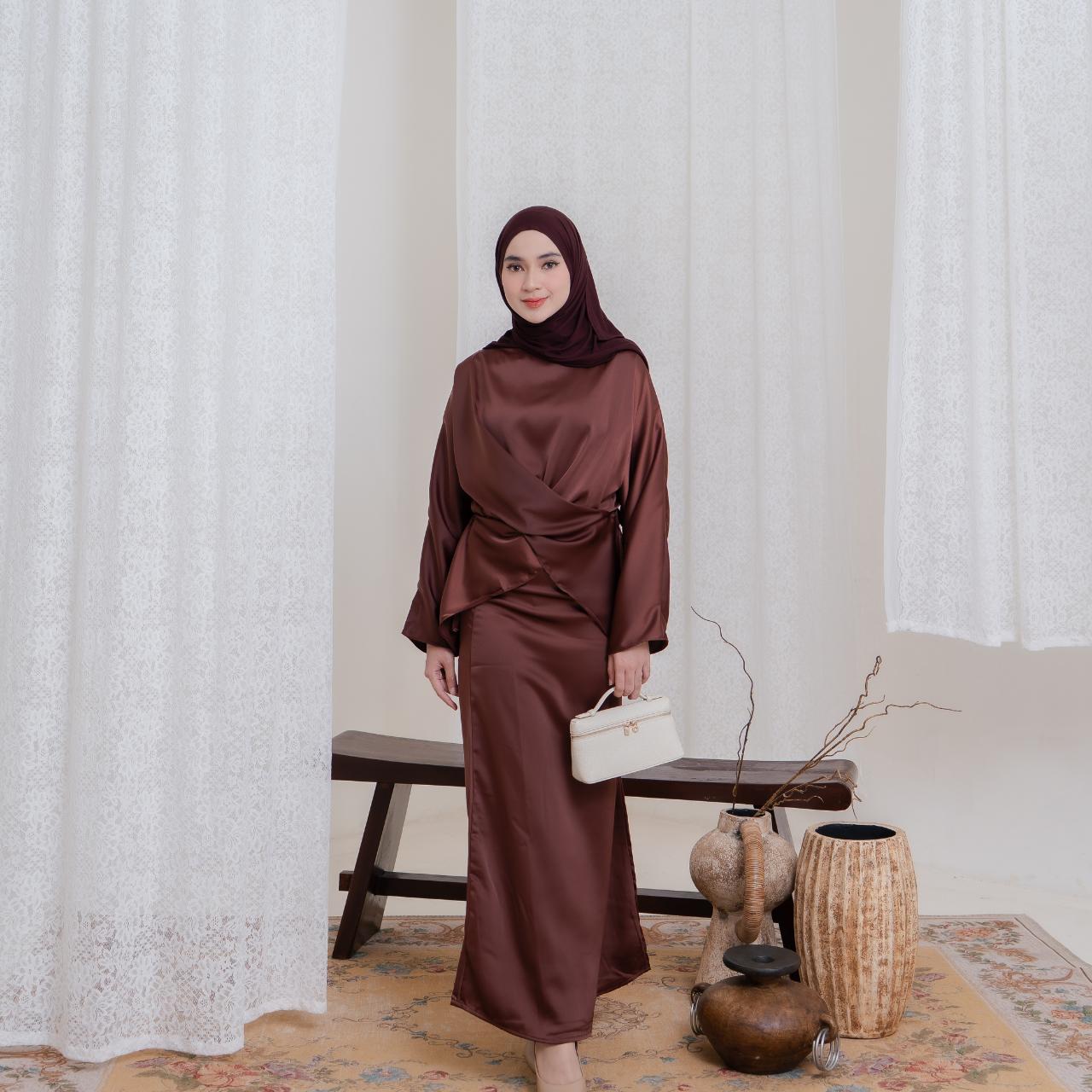 Luna Silk Skirt