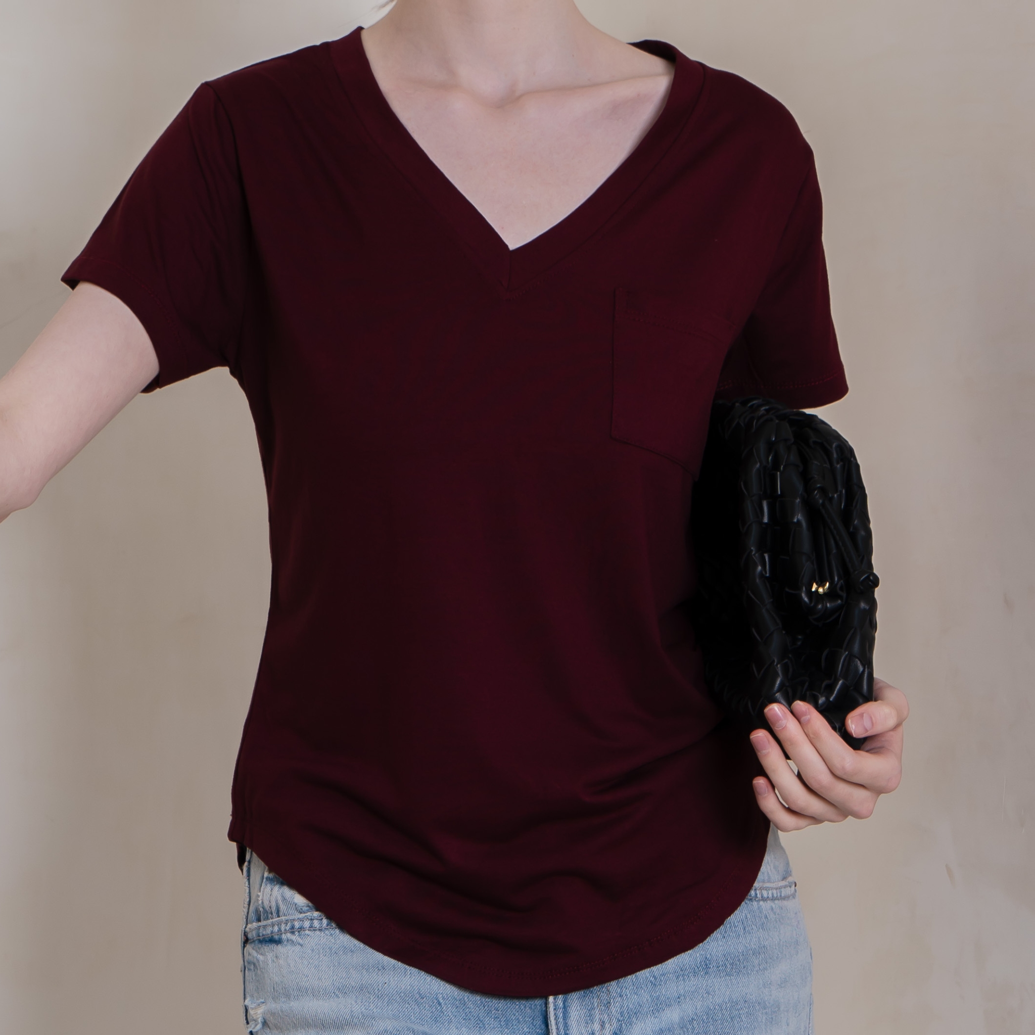 Nami Vneck Top