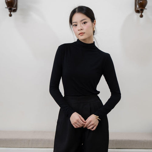 Amoy Turtle Neck Longsleeve Top