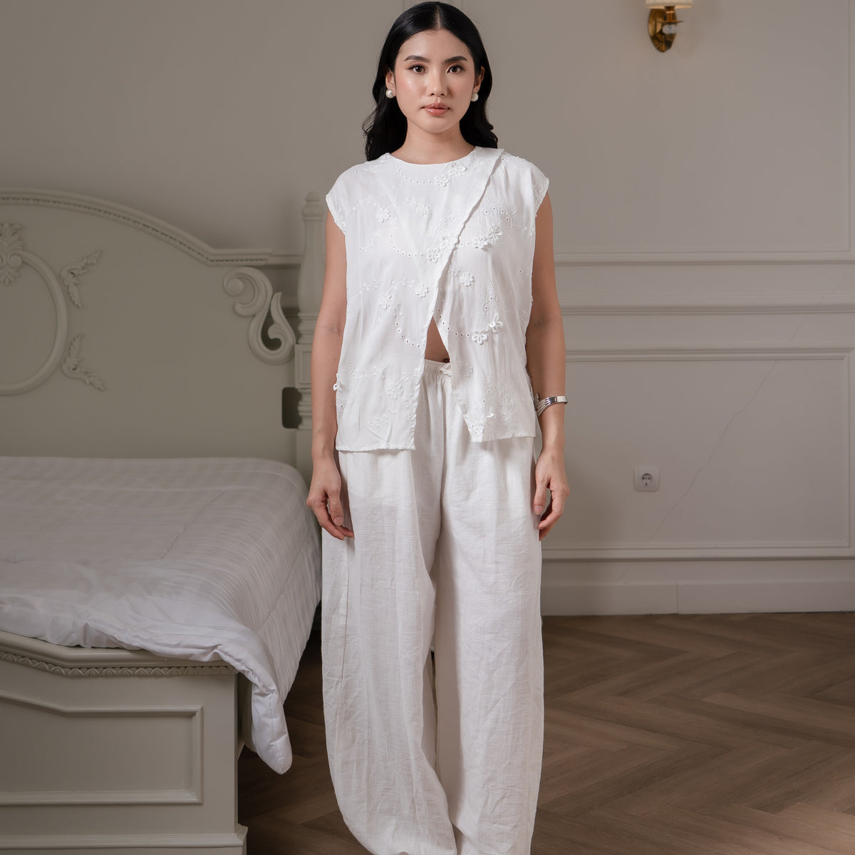 Vera Asymmetric Top