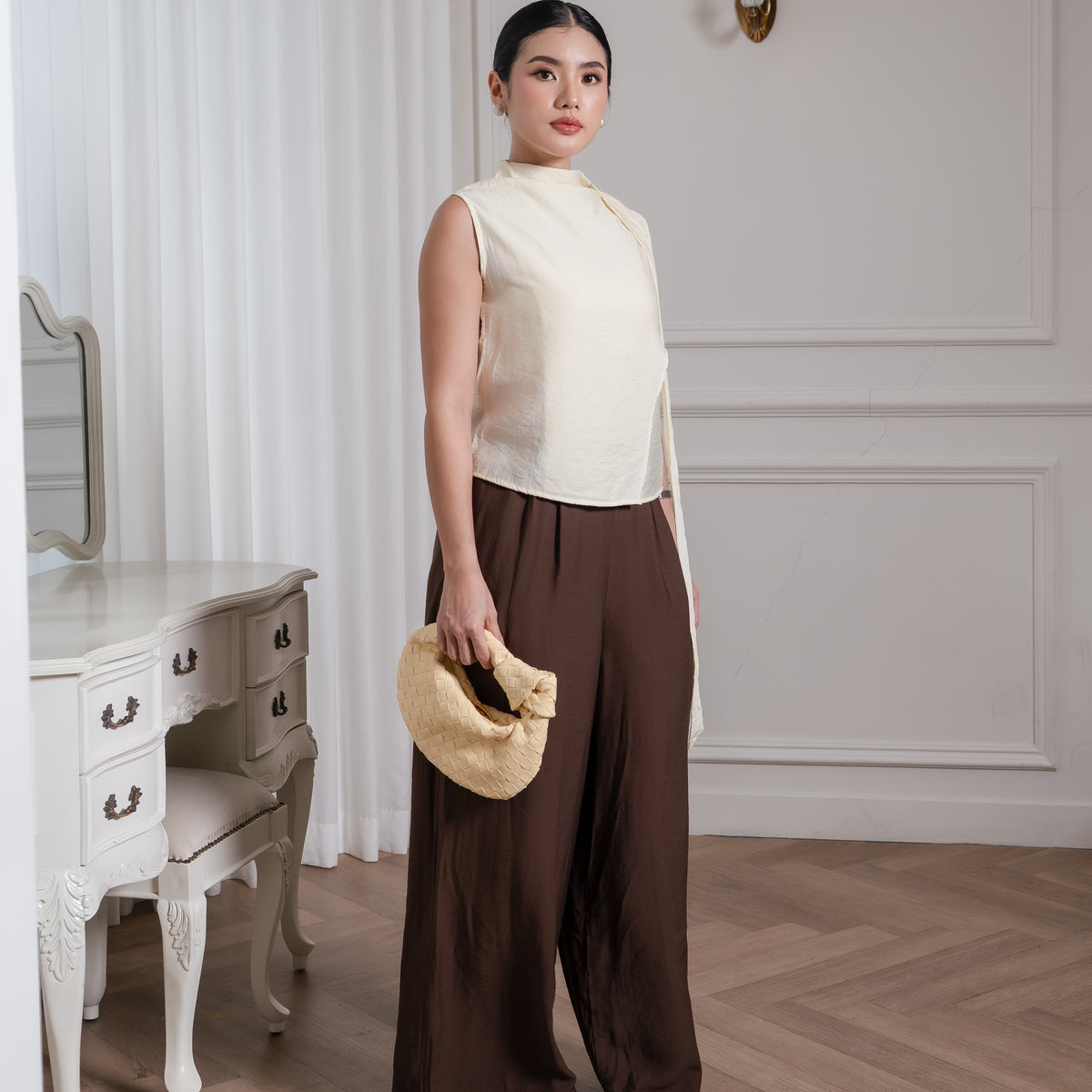 Elira Pleated Top