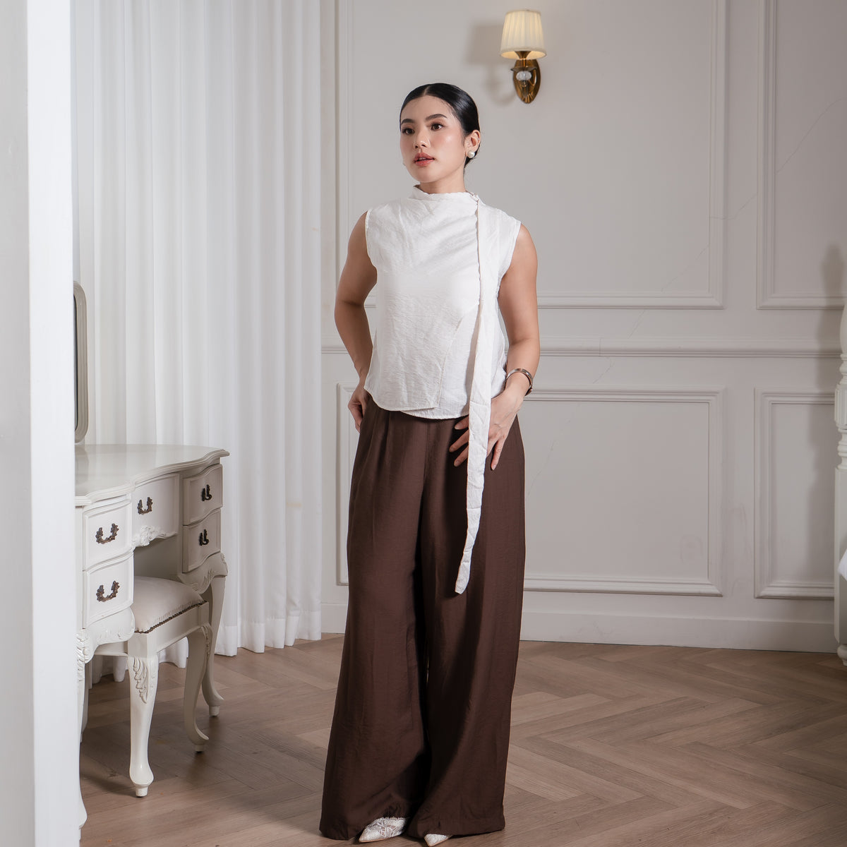 Elira Pleated Top