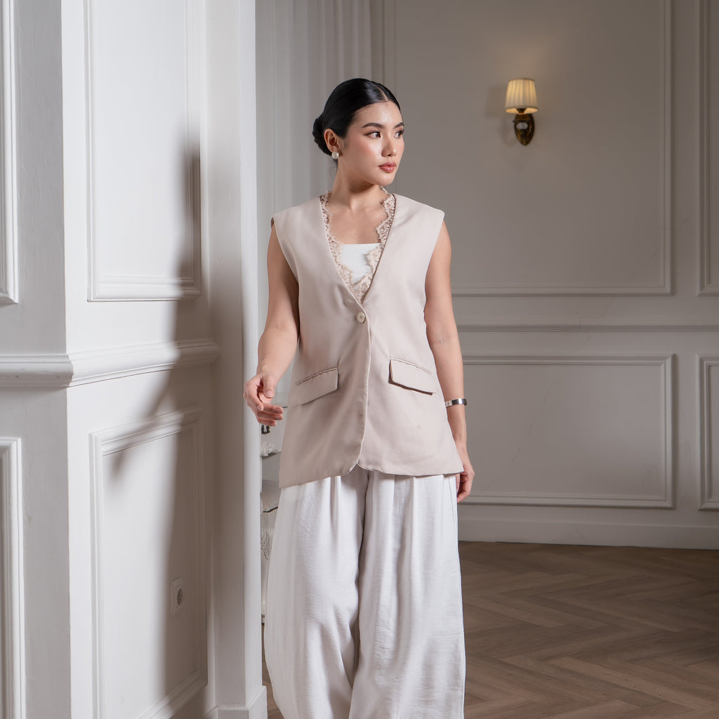 Amara Vest