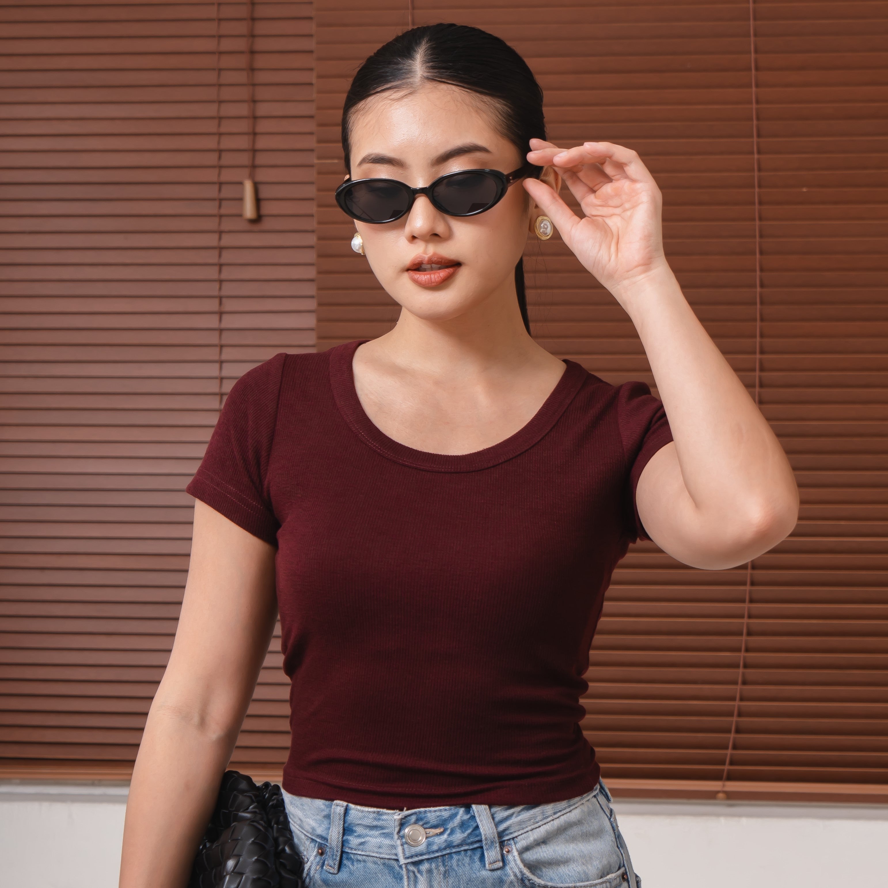 Aqilla Uneck Top