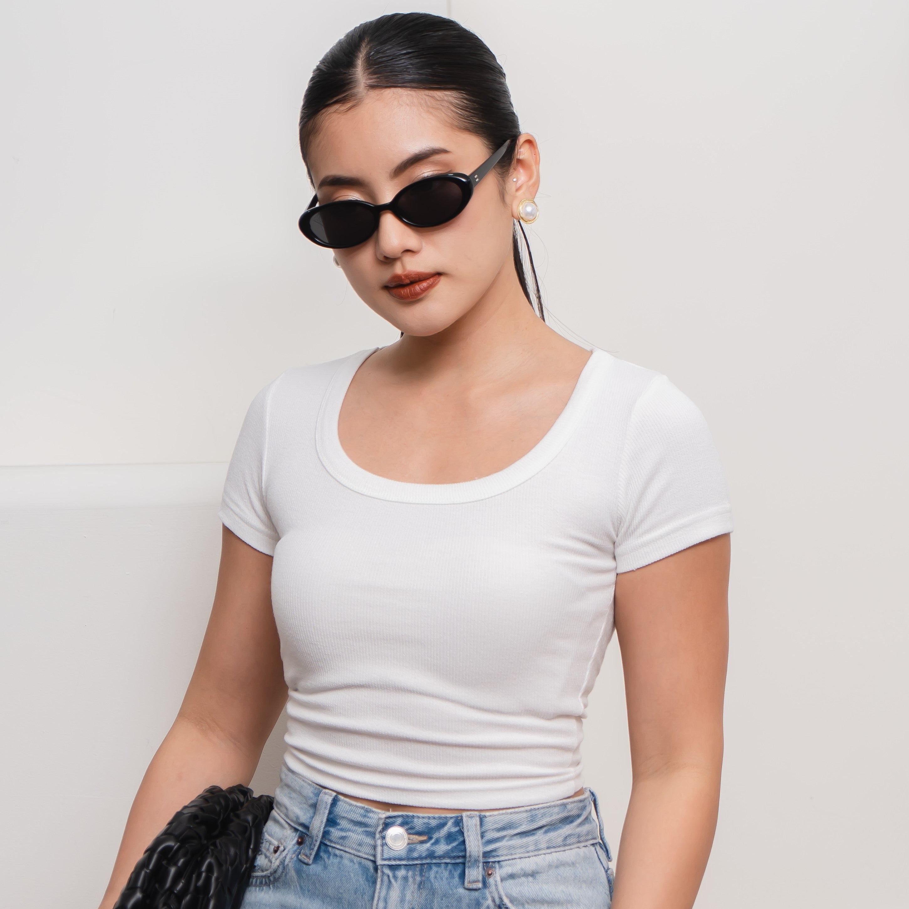 Aqilla Uneck Top