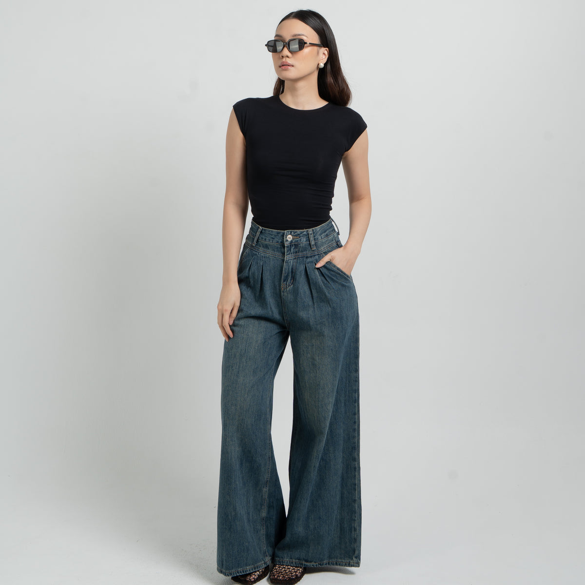 Sara Oneck Fitted Top