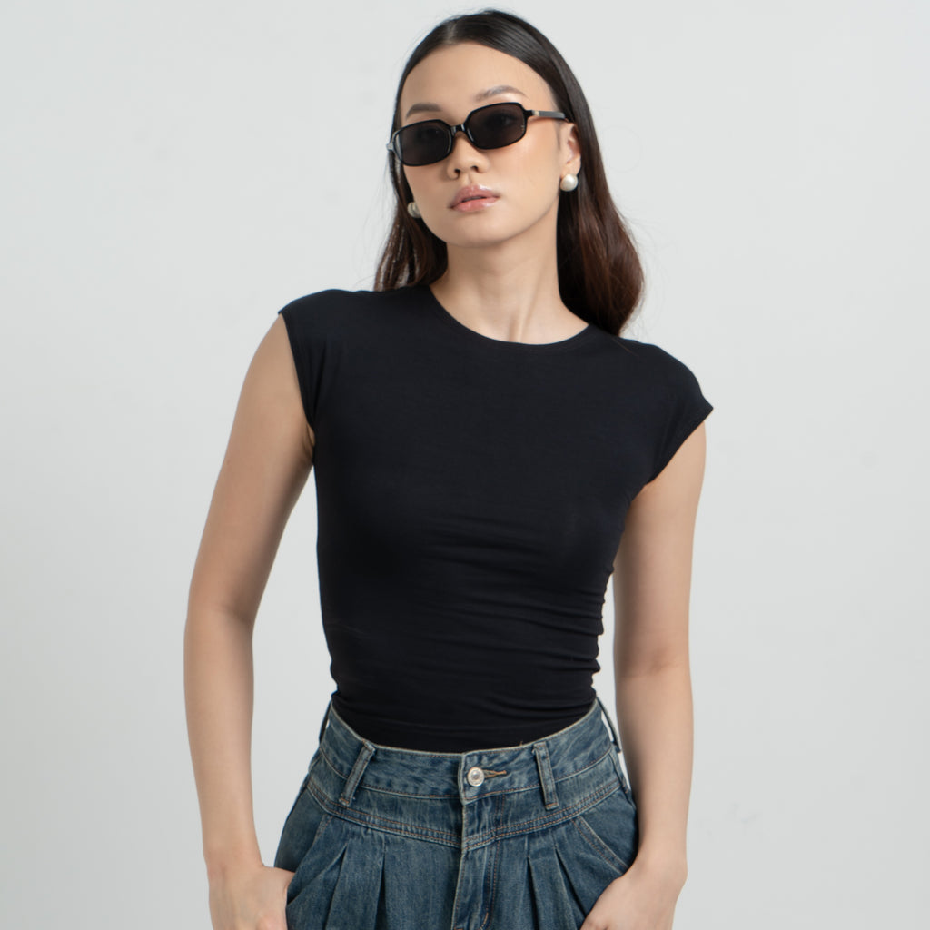 Sara Oneck Fitted Top