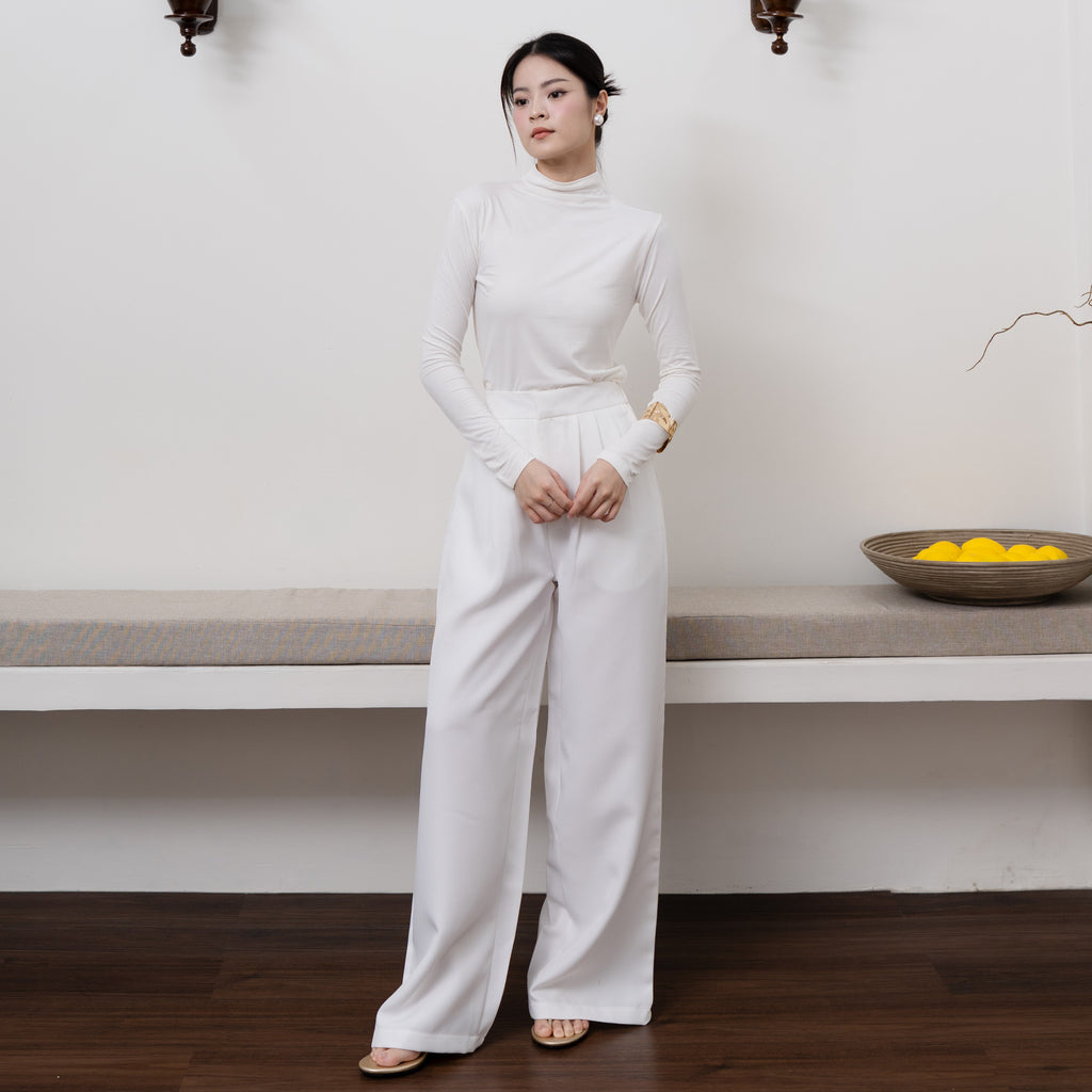 Amoy Turtle Neck Longsleeve Top