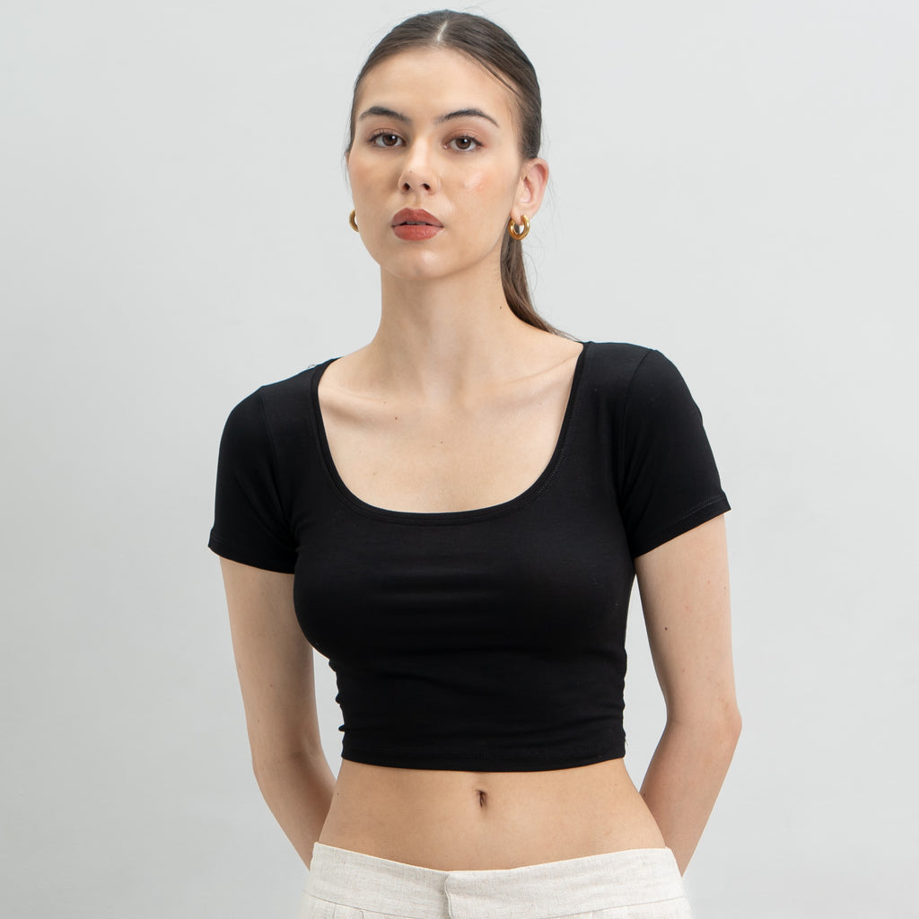 Ciara Uneck Crop Top
