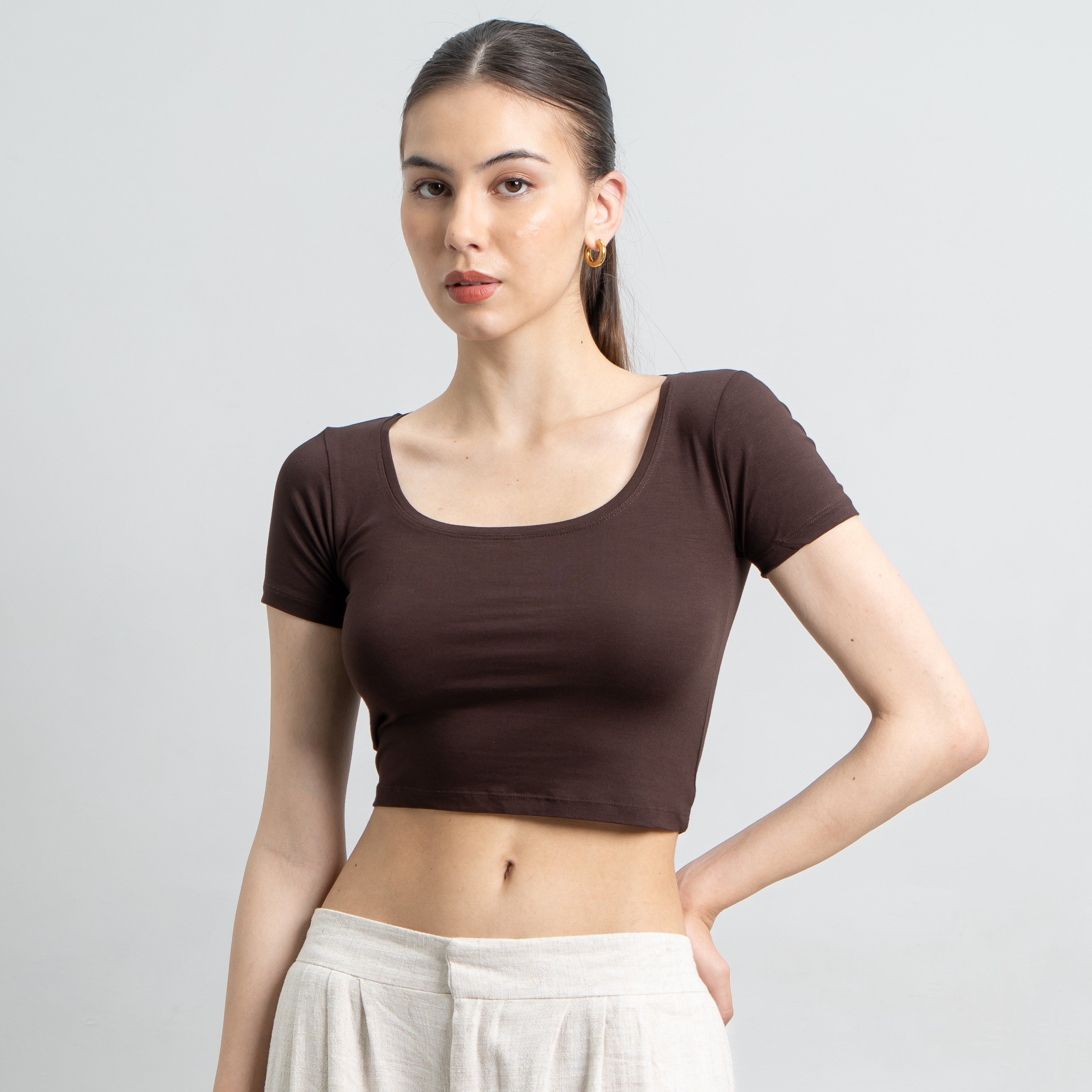 Ciara Uneck Crop Top