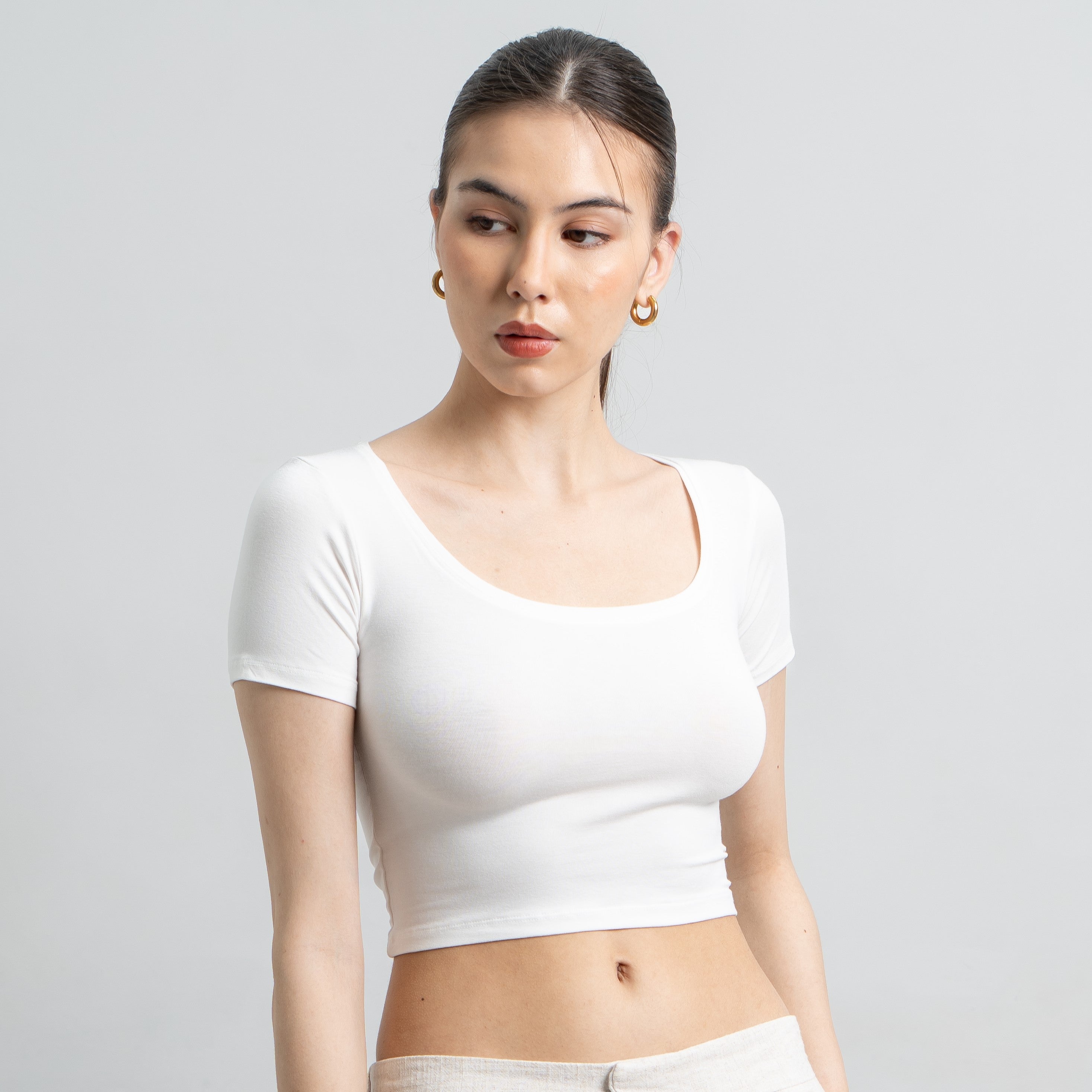 Ciara Uneck Crop Top