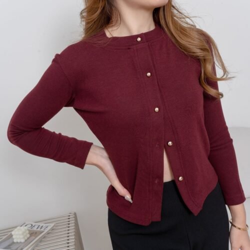 AIJOXFUJI | Lizzie Cardigan - Atasan Wanita Lengan Panjang Kancing Knitwear Baju Kardigan Outer Oversize Basic Hitam Maroon Nyaman Santai Casual Merah Maroon Navy Simple